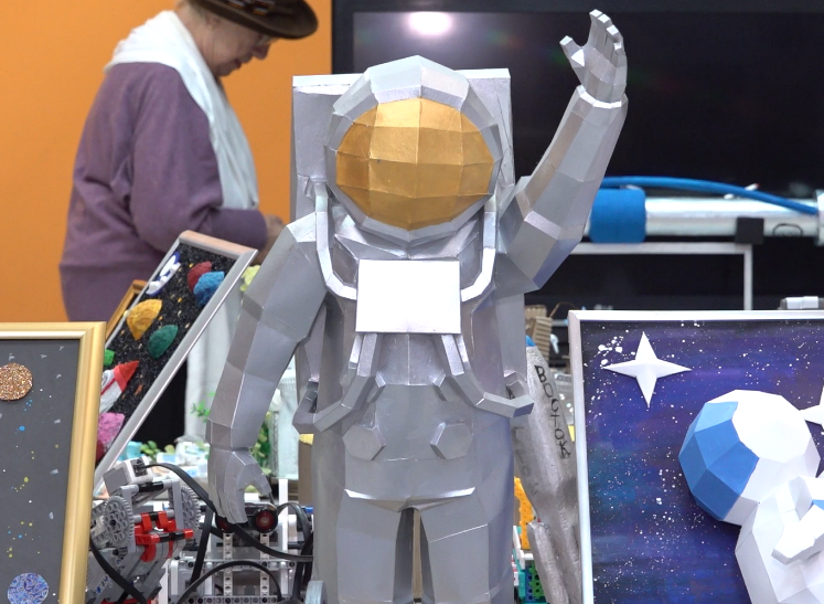 2025 11 26 19 07 13